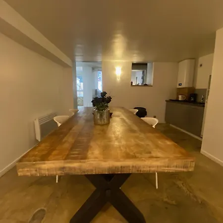 Atypique Cosy Et Hyper Centre 10eme Pres Du Canal Saint-martin Париж